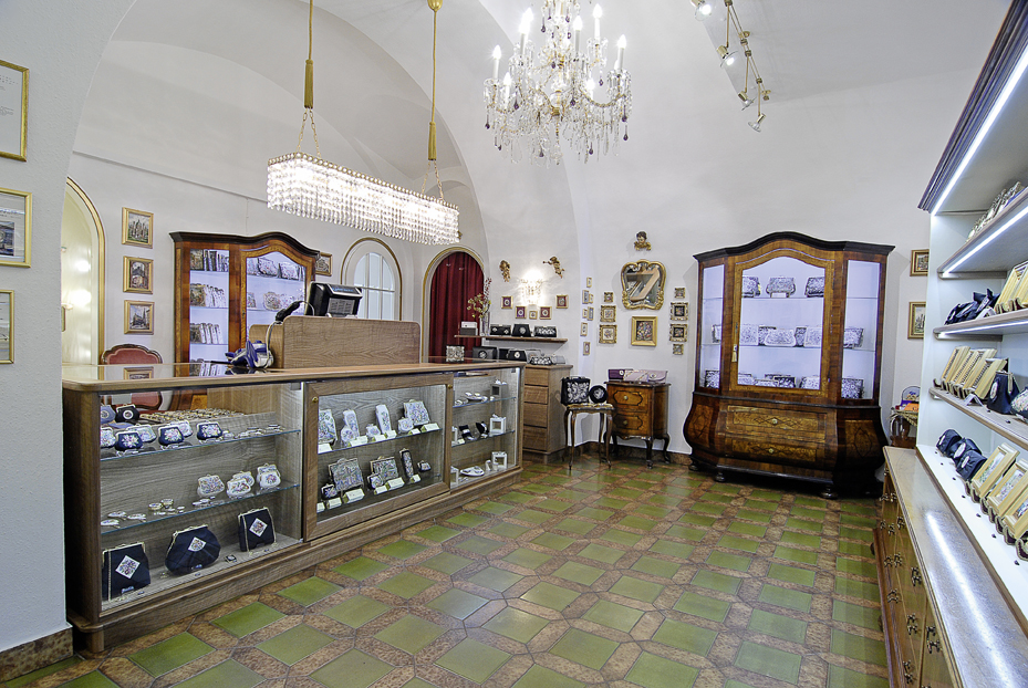 Innen Ansicht Petit Point Shop Maria Stransky Gmbh